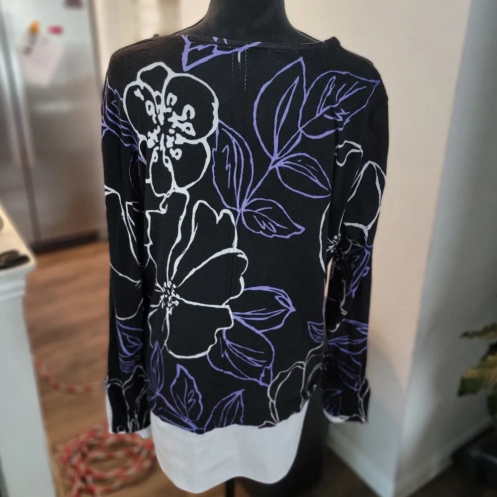 Chicos Floral Layered Look Sweater Black Purple White Mixed Media Shirt Hem 2 - Picture 4 of 8